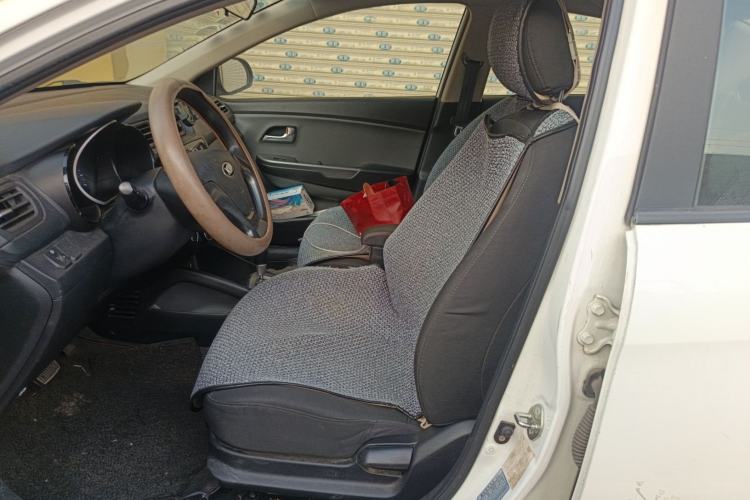 Used Kia K2 2015 Sedan 1.4L Automatic GLS Left Front Seat