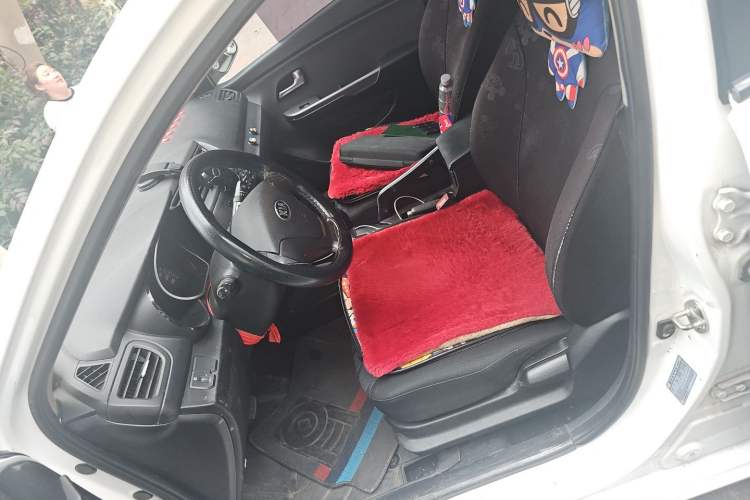 Used Kia K2 2015 Sedan 1.4L Automatic GLS Left Front Seat
