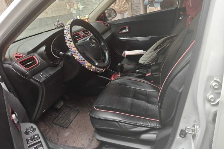 Used Kia K2 2015 Sedan 1.4L Automatic GLS Left Front Seat