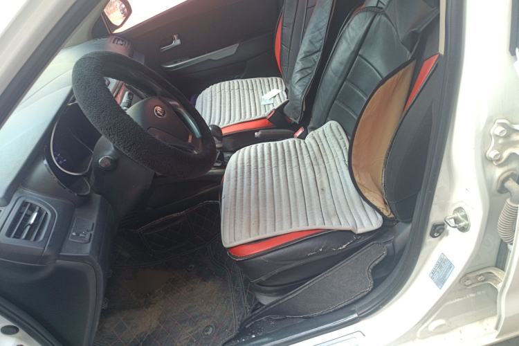 Used Kia K2 2015 Sedan 1.4L MT GLS Left Front Seat
