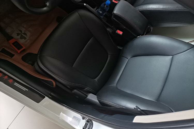Used Kia K2 2015 Sedan 1.4L Automatic GLS Left Front Seat
