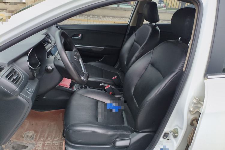 Used Kia K2 2015 Sedan 1.4L MT GLS Left Front Seat