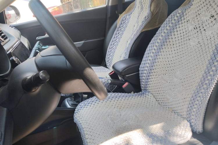 Used Kia K2 2015 Sedan 1.4L MT GLS Left Front Seat