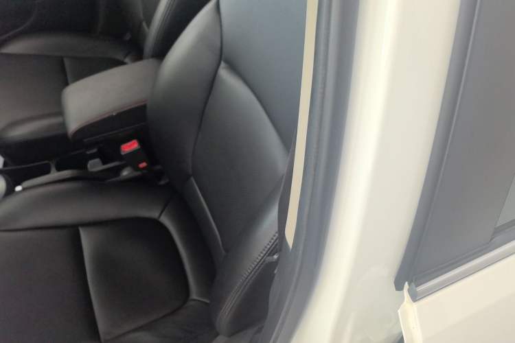 Used Kia K2 2015 Sedan 1.4L Automatic GLS Left Front Seat