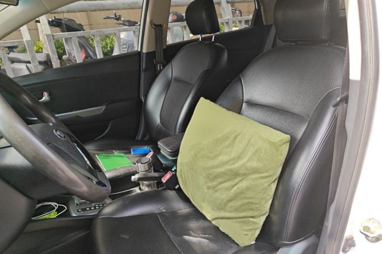 Used Kia K2 2015 Sedan 1.4L Automatic GLS Left Front Seat