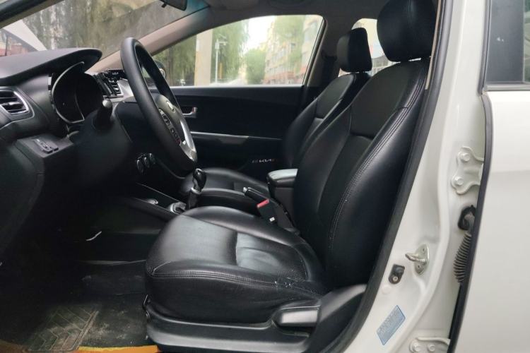 Used Kia K2 2015 Sedan 1.4L MT GLS Left Front Seat