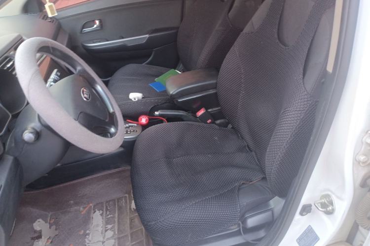 Used Kia K2 2015 Sedan 1.4L Automatic GLS Left Front Seat