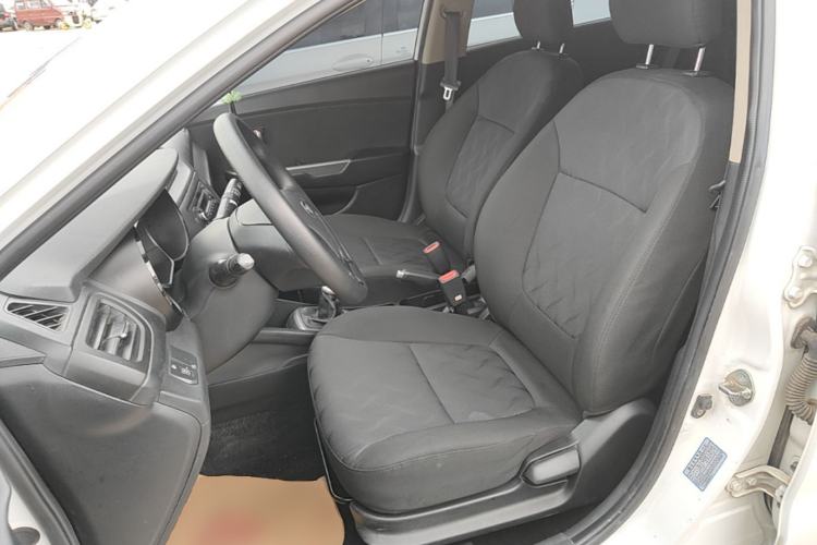 Used Kia K2 2015 Sedan 1.4L MT GLS Left Front Seat