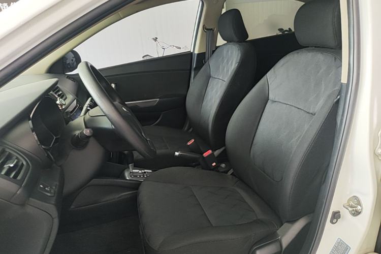 Used Kia K2 2015 Sedan 1.4L Automatic GLS Left Front Seat