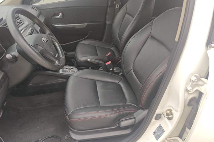 Used Kia K2 2015 Sedan 1.4L Automatic GLS Left Front Seat