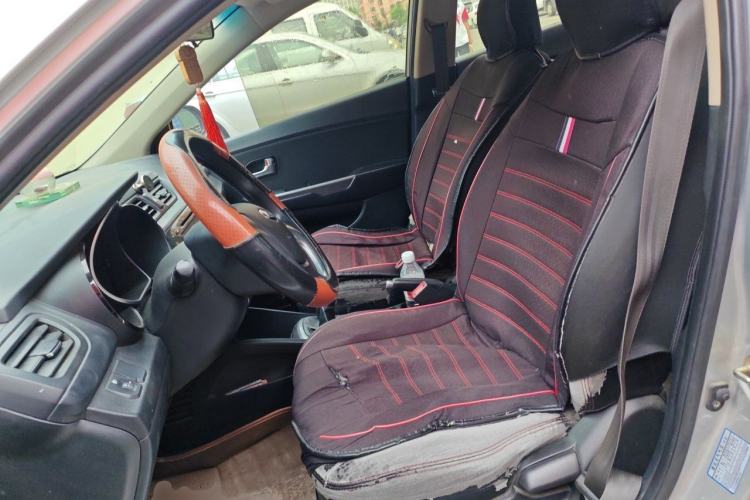 Used Kia K2 2015 Sedan 1.4L MT GLS Left Front Seat