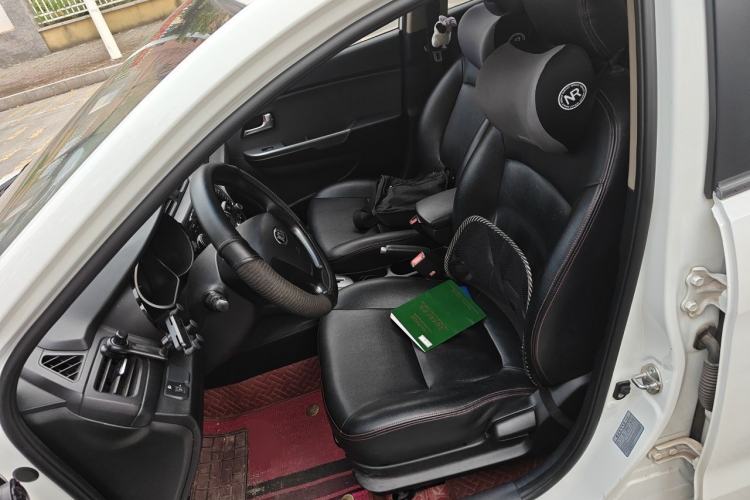 Used Kia K2 2015 Sedan 1.4L Automatic GLS Left Front Seat