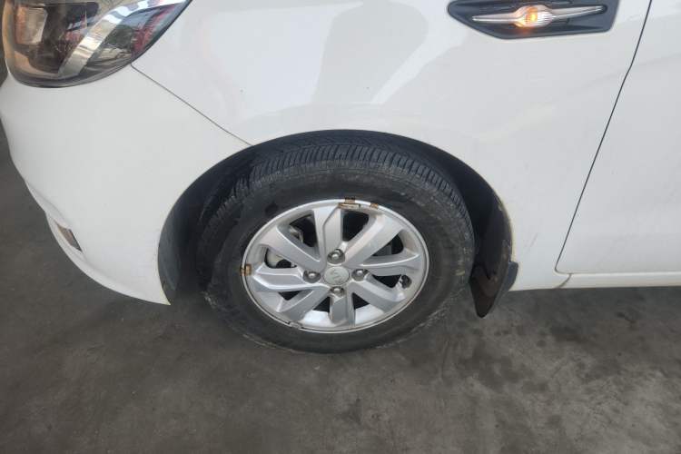Used Kia K2 2015 Hatchback 1.4L AT GLS Cool Edition Left Front Wheel Hub
