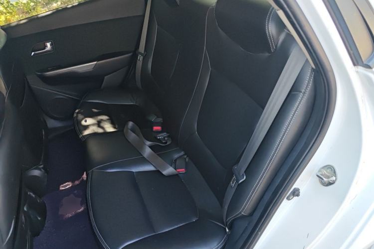 Used Kia K2 2015 Sedan 1.4L MT GLS Left Rear Seat
