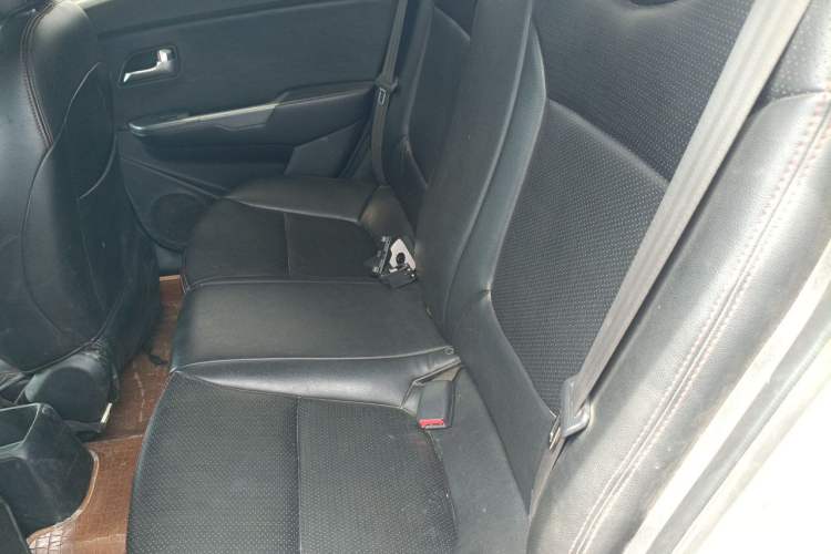 Used Kia K2 2015 Sedan 1.4L MT GLS Left Rear Seat