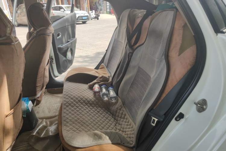 Used Kia K2 2015 Sedan 1.4L MT GLS Left Rear Seat