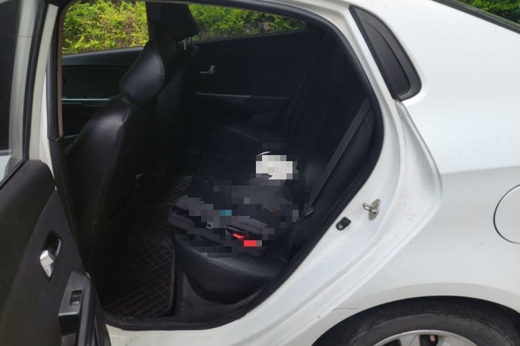Used Kia K2 2015 Sedan 1.4L MT GLS Left Rear Seat