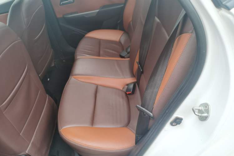 Used Kia K2 2015 Sedan 1.4L MT GLS Left Rear Seat