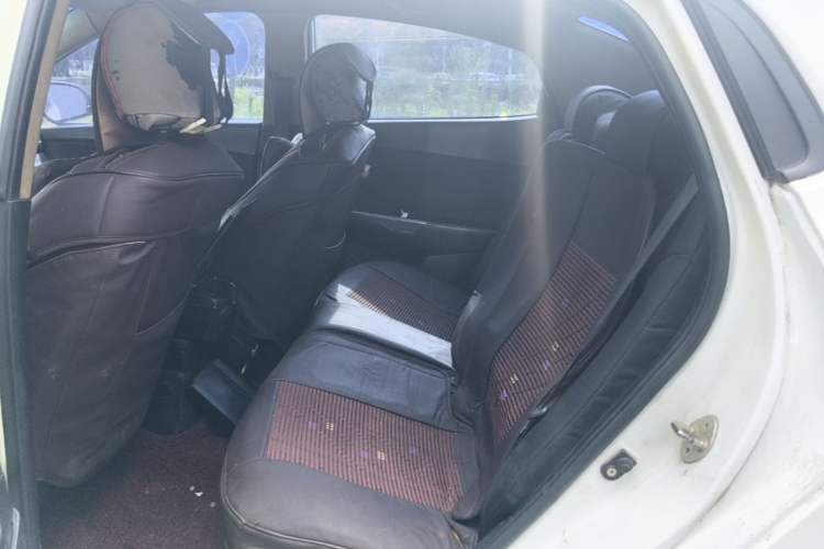 Used Kia K2 2015 Sedan 1.4L MT GLS Left Rear Seat