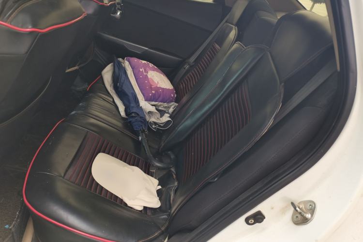 Used Kia K2 2015 Sedan 1.4L MT TOP Left Rear Seat
