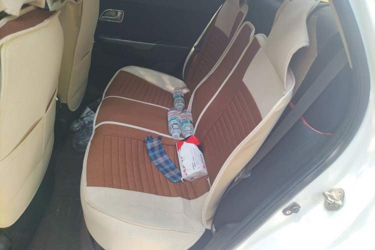 Used Kia K2 2015 Sedan 1.4L MT GLS Left Rear Seat