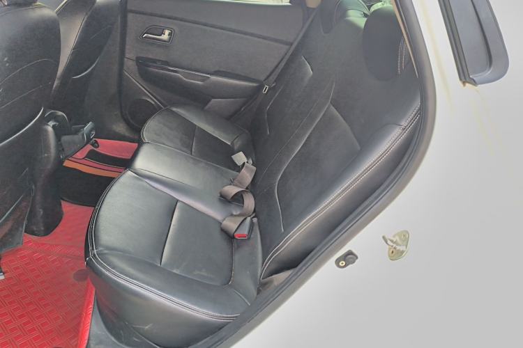 Used Kia K2 2015 Sedan 1.6L Automatic Transmission Premium Left Rear Seat