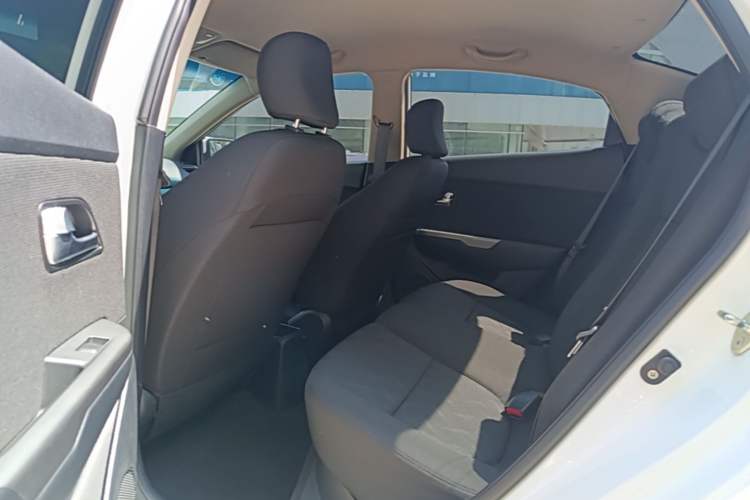 Used Kia K2 2015 Sedan 1.4L MT GLS Left Rear Seat