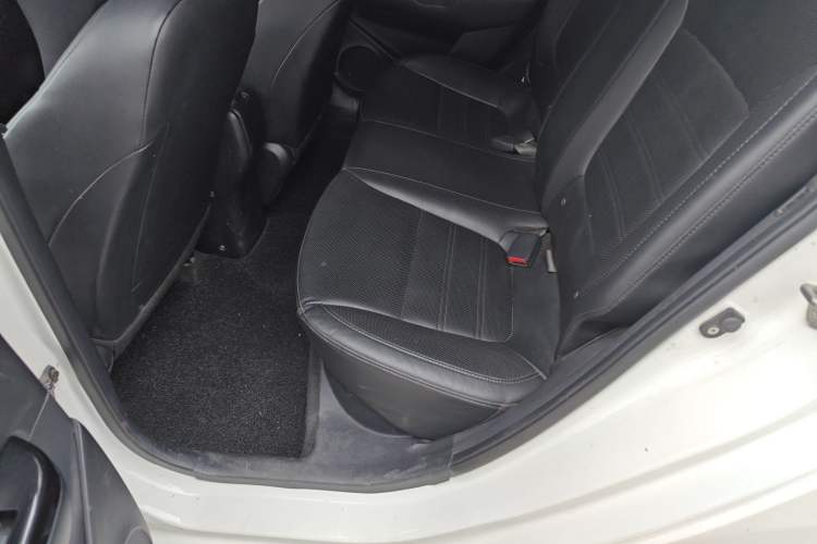 Used Kia K2 2015 Hatchback 1.6L AT Premium Left Rear Seat