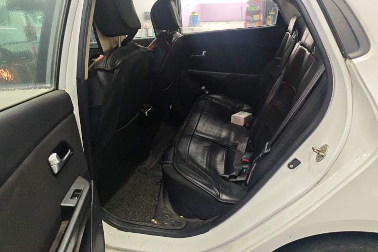 Used Kia K2 2015 Sedan 1.4L MT GLS Left Rear Seat