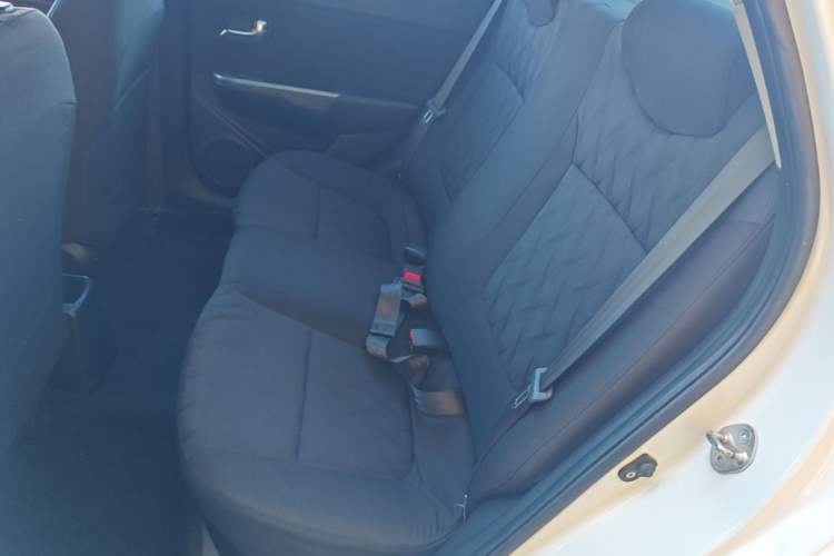 Used Kia K2 2015 Sedan 1.4L MT GLS Left Rear Seat