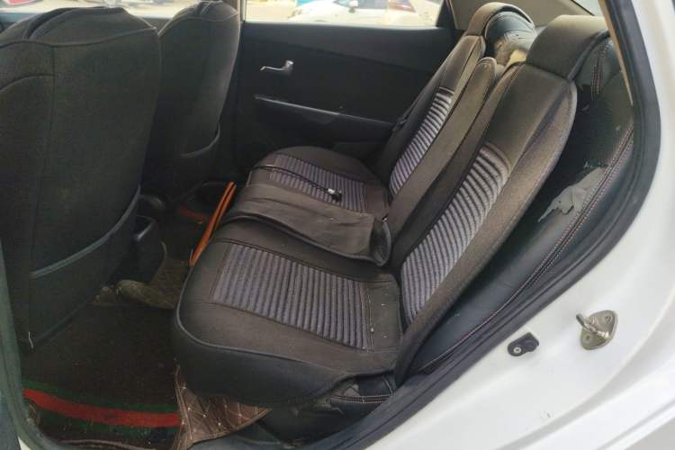 Used Kia K2 2015 Sedan 1.4L MT GLS Left Rear Seat