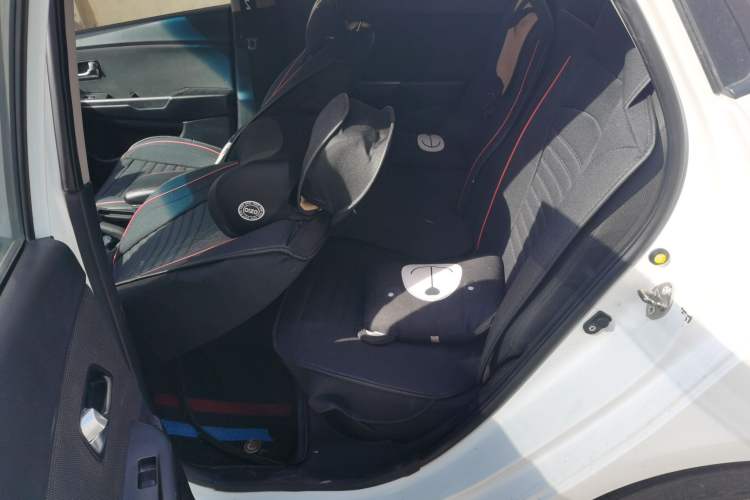 Used Kia K2 2015 Sedan 1.4L MT GLS Left Rear Seat