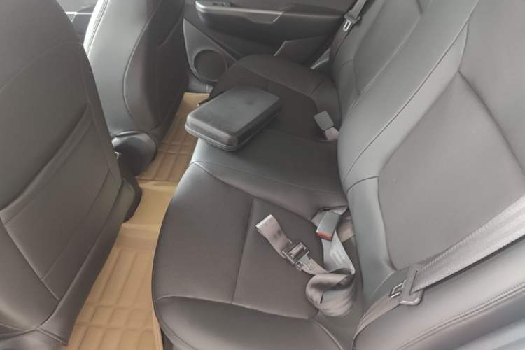 Used Kia K2 2015 Sedan 1.4L Automatic GLS Left Rear Seat