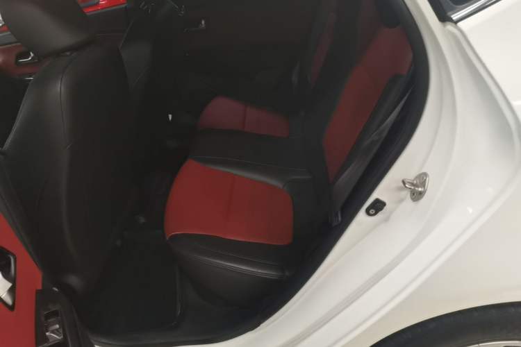 Used Kia K2 2015 Hatchback 1.4L AT GLS Cool Edition Left Rear Seat