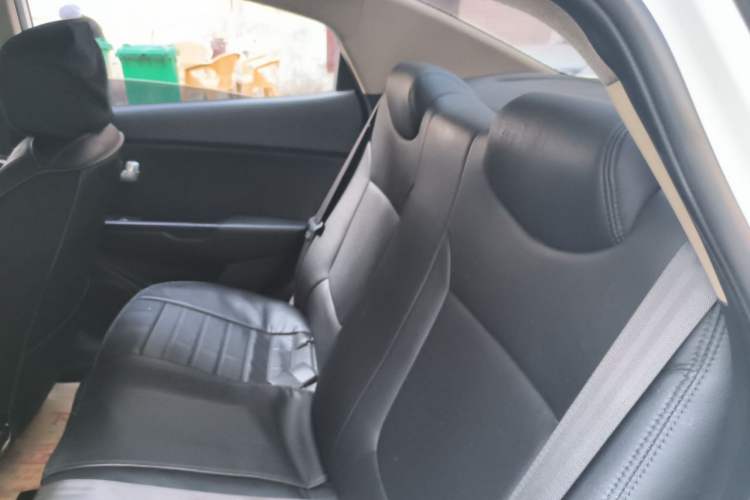 Used Kia K2 2015 Sedan 1.4L MT GLS Left Rear Seat