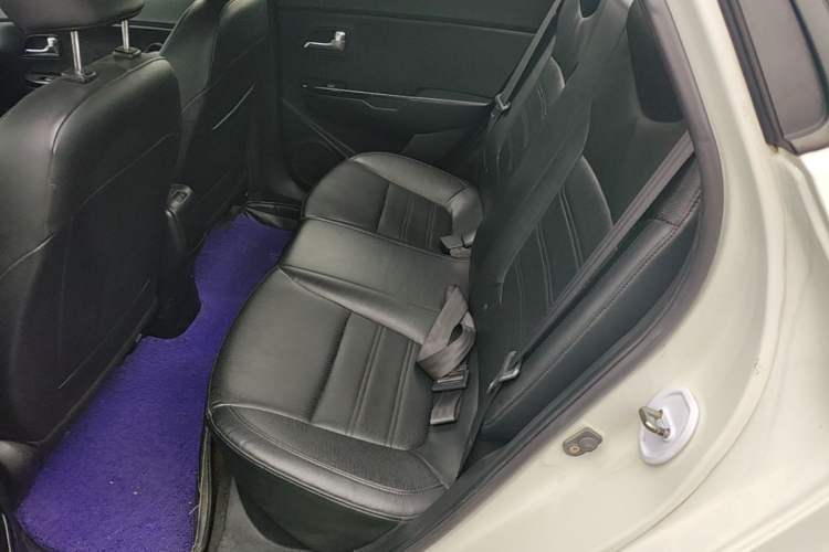 Used Kia K2 2015 Sedan 1.6L Automatic Transmission Premium Left Rear Seat