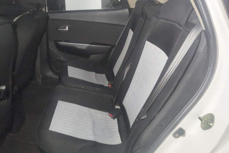 Used Kia K2 2015 Sedan 1.4L MT GLS Left Rear Seat