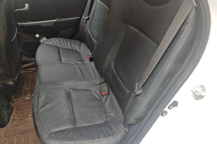 Used Kia K2 2015 Sedan 1.4L Manual Transmission GL Left Rear Seat