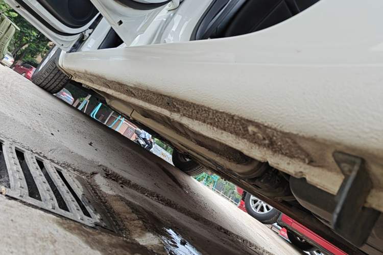 Used Kia K2 2015 Sedan 1.4L Automatic GLS Left Side Sill