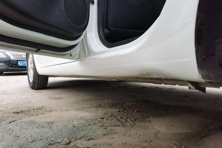 Used Kia K2 2015 Sedan 1.4L MT TOP Left Side Sill
