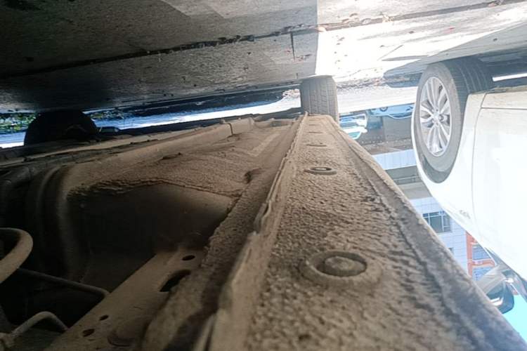 Used Kia K2 2015 Sedan 1.4L Automatic GLS Left Side Sill