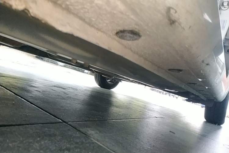 Used Kia K2 2015 Sedan 1.4L Automatic GLS Left Side Sill