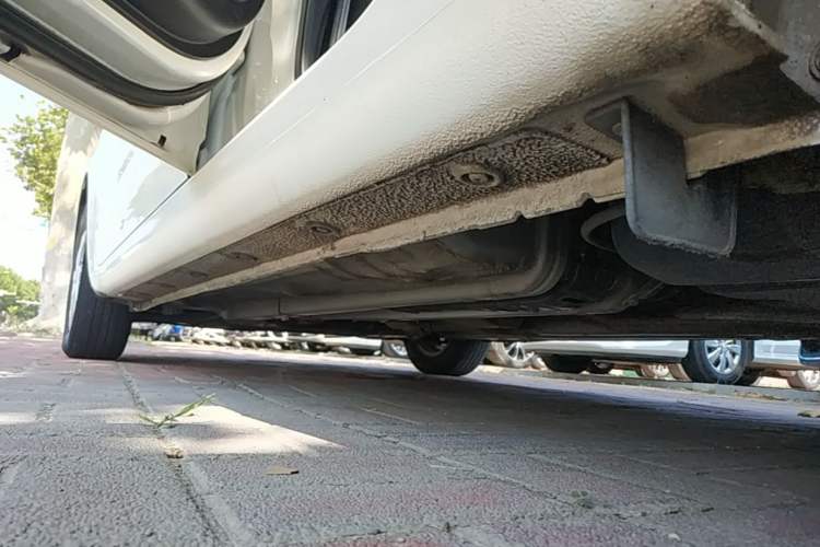 Used Kia K2 2015 Sedan 1.4L Automatic GLS Left Side Sill