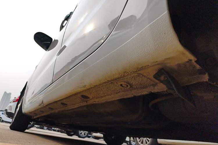 Used Kia K2 2015 Sedan 1.4L Automatic GLS Left Side Sill