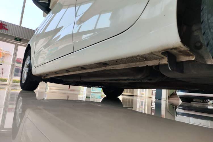 Used Kia K2 2015 Sedan 1.4L MT GLS Left Side Sill
