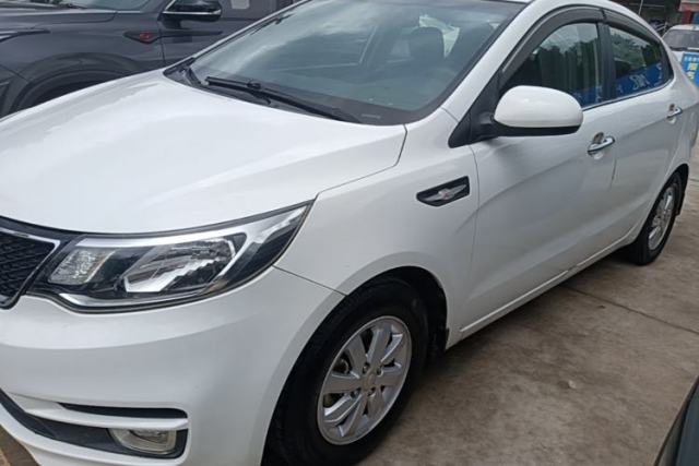 Used Kia K2 2015 Sedan 1.4L MT GLS