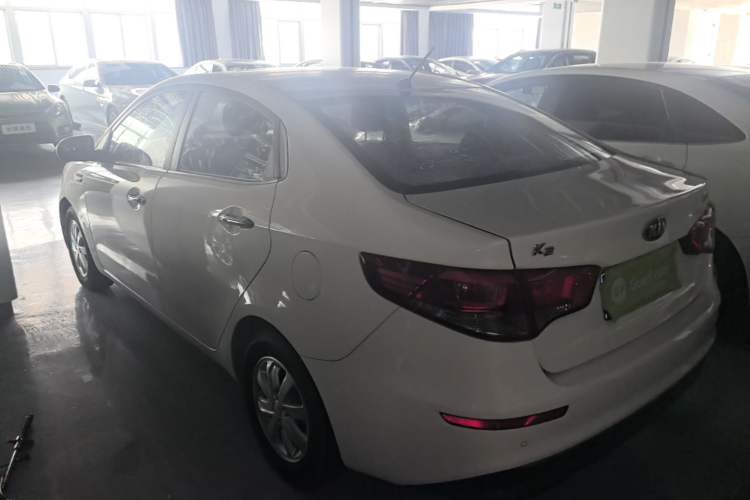 Used Kia K2 2015 Sedan 1.4L MT GLS Rear Left 45 Deg