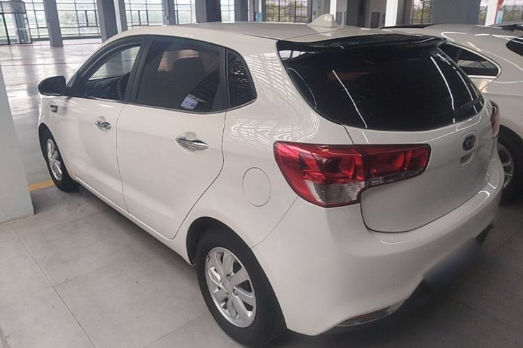 Used Kia K2 2015 Hatchback 1.4L AT GLS Cool Edition Rear Left 45 Deg