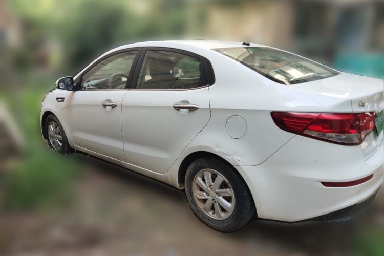 Used Kia K2 2015 Sedan 1.4L MT GLS Rear Left 45 Deg
