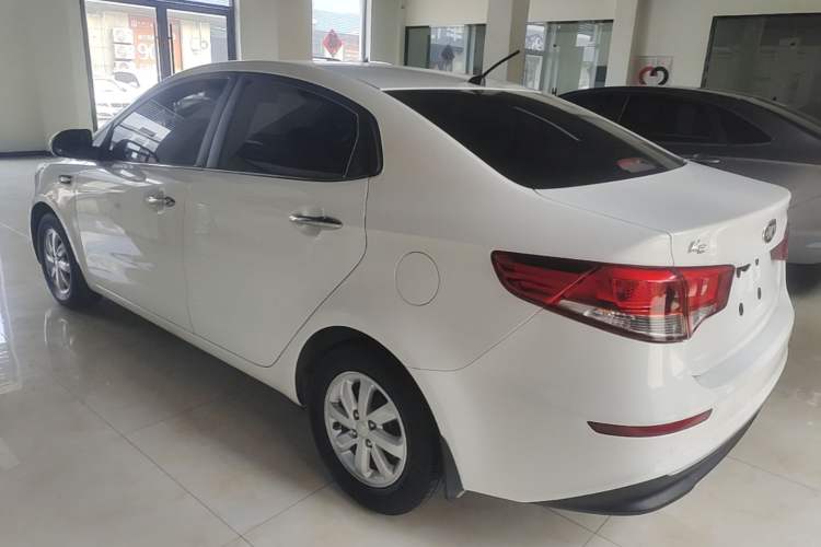 Used Kia K2 2015 Sedan 1.4L MT GLS Rear Left 45 Deg